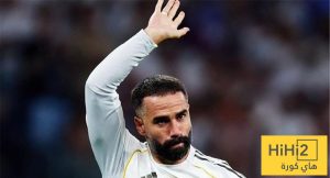 بالصور .. كارفخال يسخر من أرنولد !